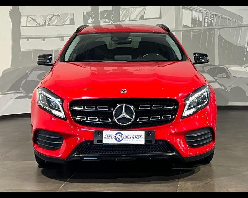 Mercedes-Benz GLA Classe (X156) 200 Premium