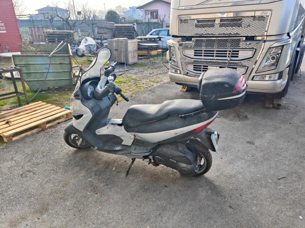 MALAGUTI MADISON 400