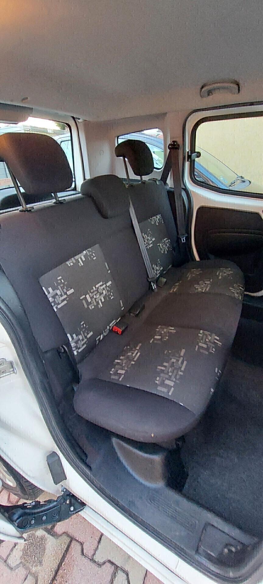 QUBO 1,4 NATURAL POWER METANO DI SERIE 70 CV X NEOPATENTATI LEGA IMPECCABILE 5 POSTI