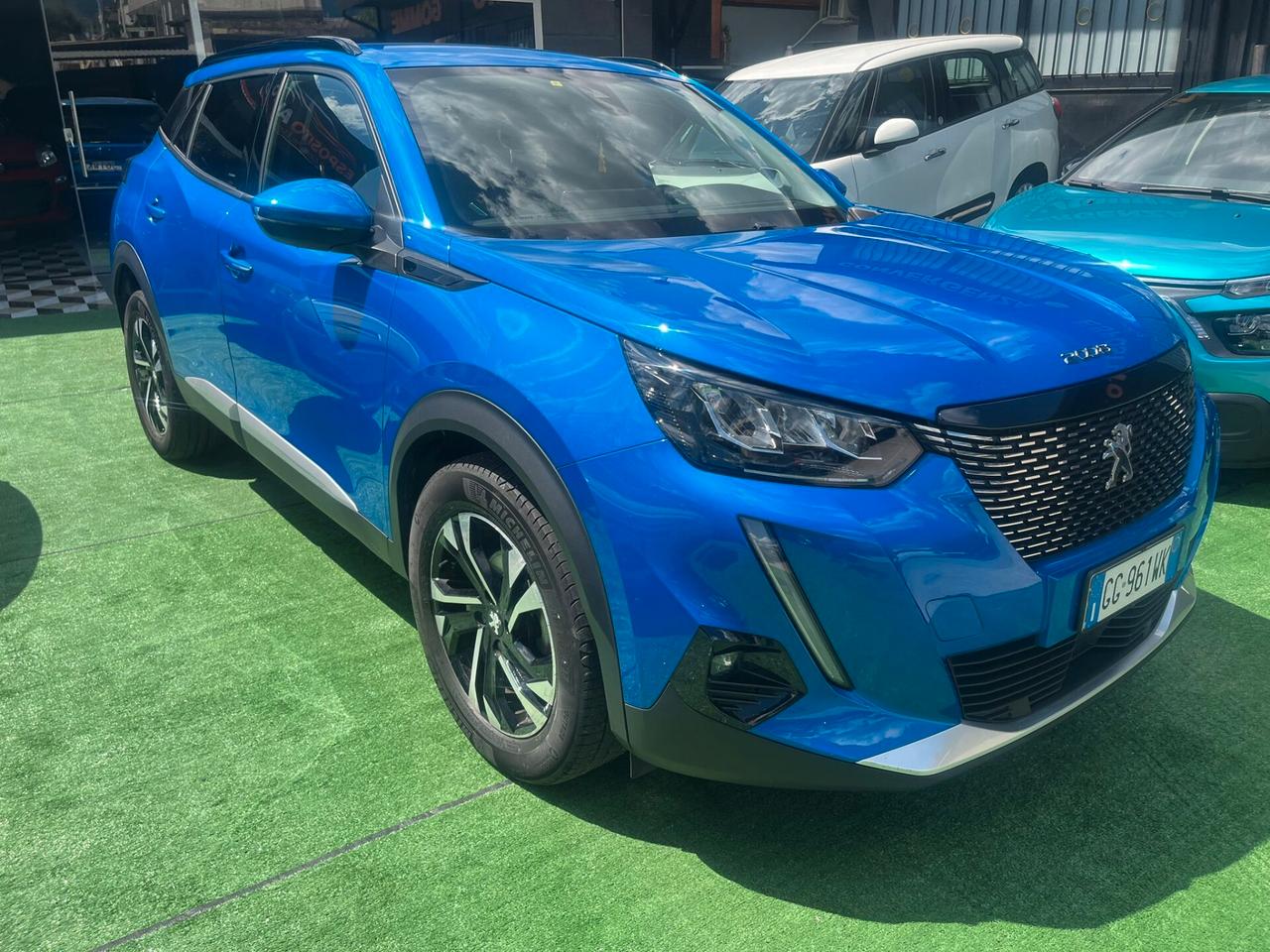 Peugeot 2008 PureTech 100 S&S Active