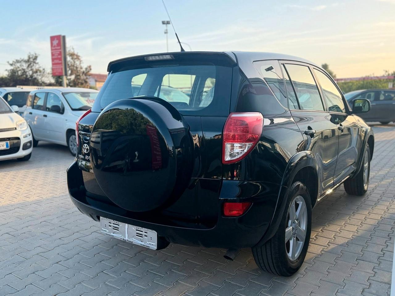 Toyota RAV 4 2.2 D-4D 177 CV sol