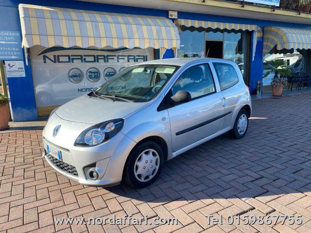 RENAULT Twingo 1.2 8V Le Iene NEOPATENTATI