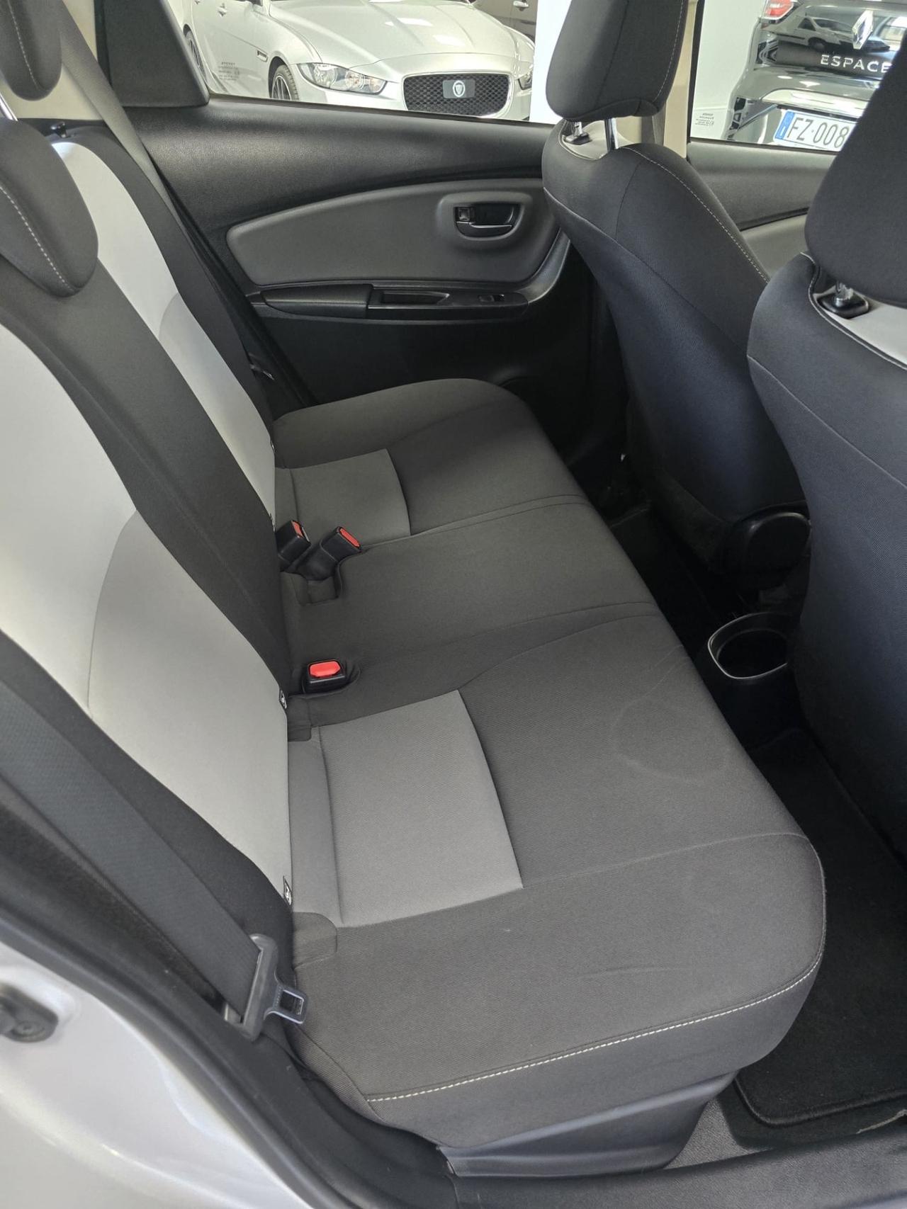 Toyota Yaris Style 1.5 Hybrid 101cv 2028 km 109000