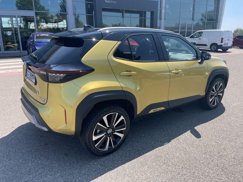 Toyota Yaris Cross 1.5 Hybrid 5p. E-CVT AWD-i Premiere
