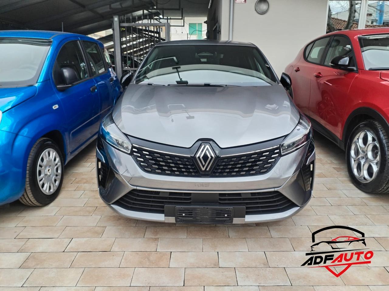 Renault Clio TCe 90 CV 5 porte Techno