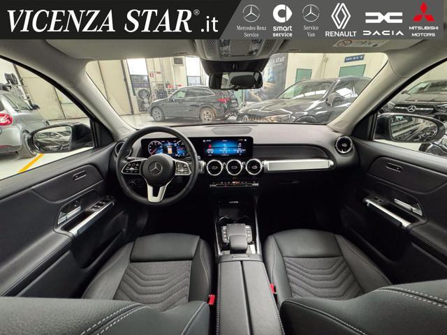 MERCEDES-BENZ GLB 180 d SPORT