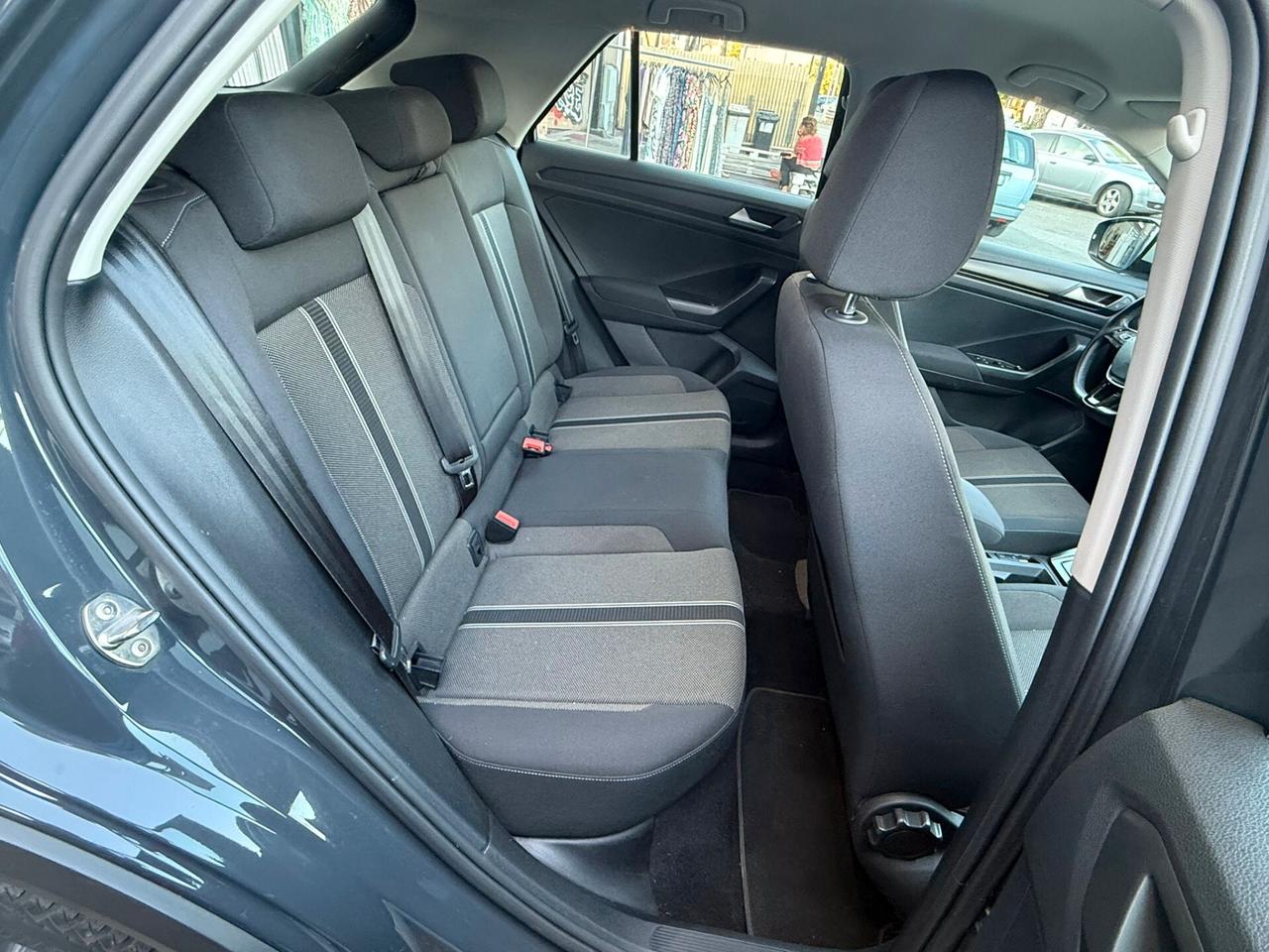 Volkswagen T-Roc 1.6 TDI SCR Advanced BlueMotion Technology
