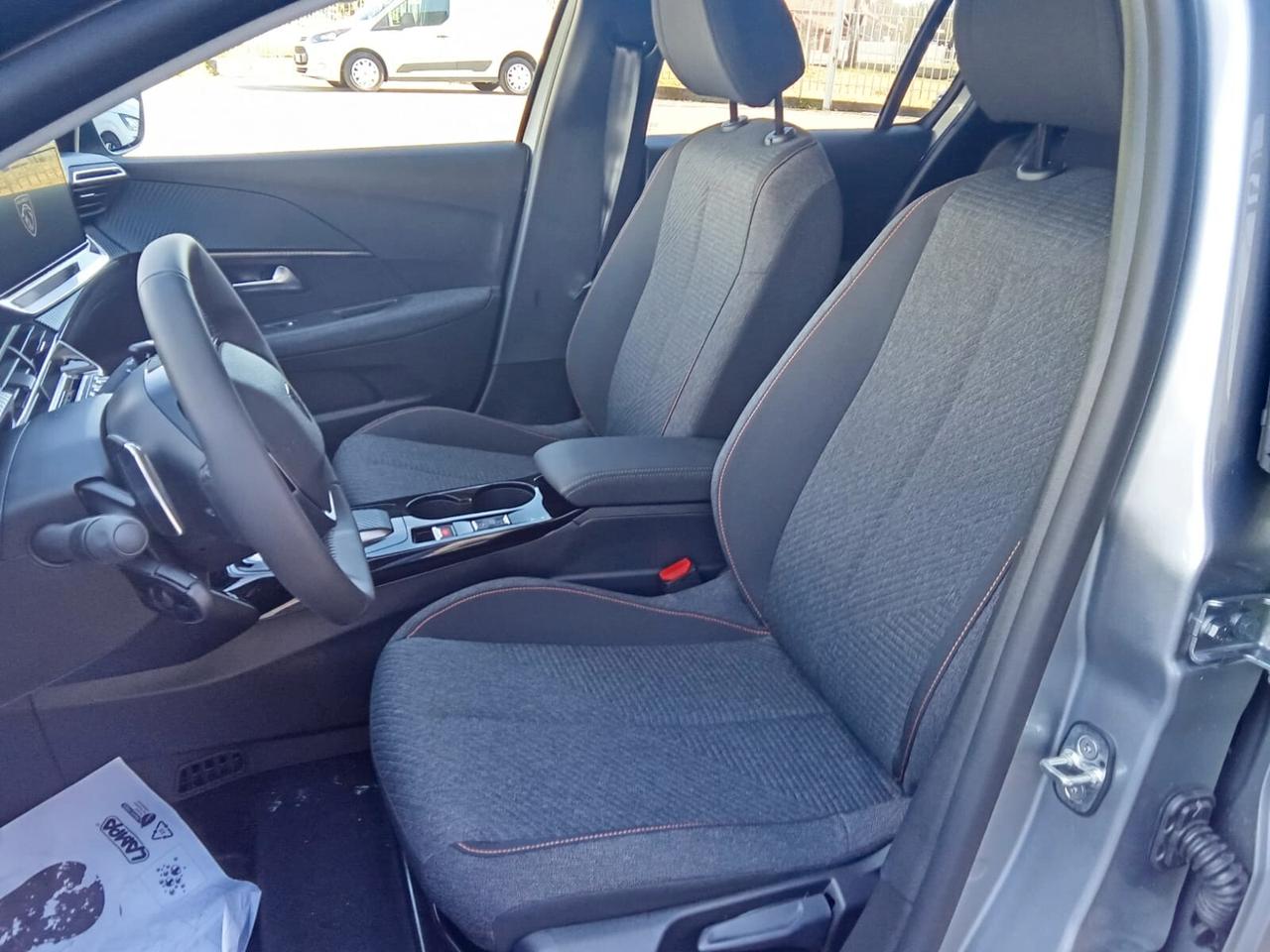 Peugeot 208 Hybrid 110 e-DCS6 Business