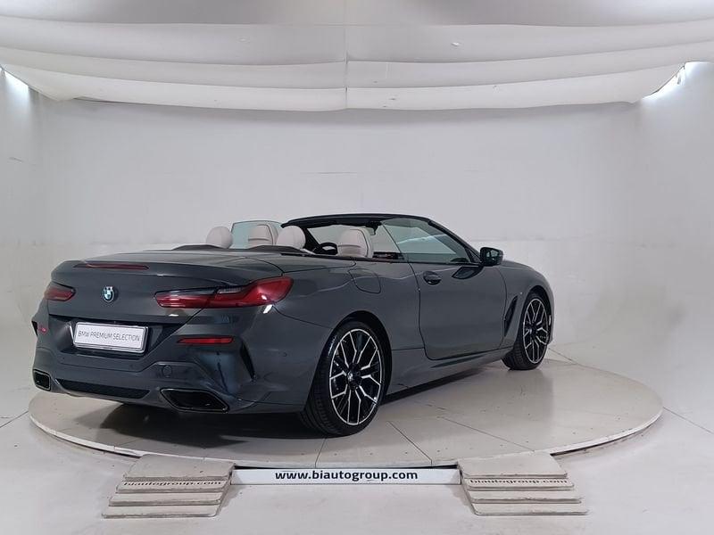 BMW Serie 8 G14 2018 Cabrio Diesel 840d Cabrio mhev 48V xdrive Individual Composition