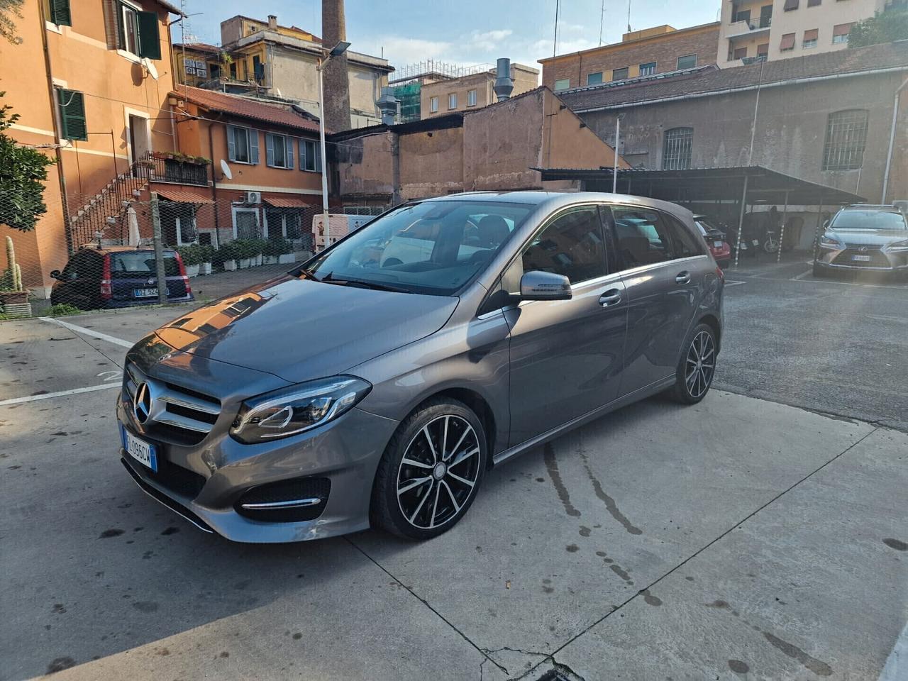 Mercedes-benz B 180 B 180 d Sport All. AMG