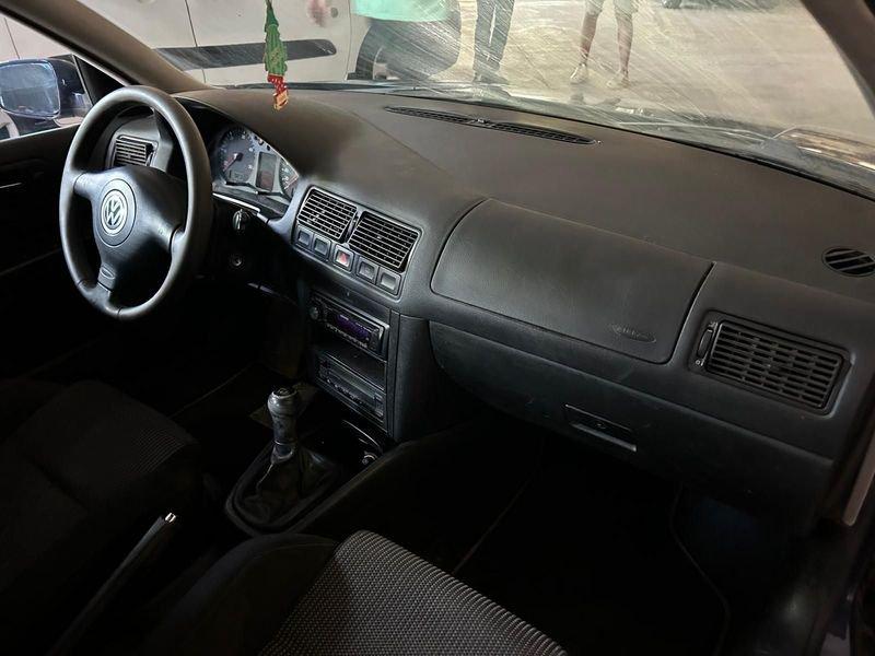 Volkswagen Golf Golf 3p 1.9 tdi Highline 130cv