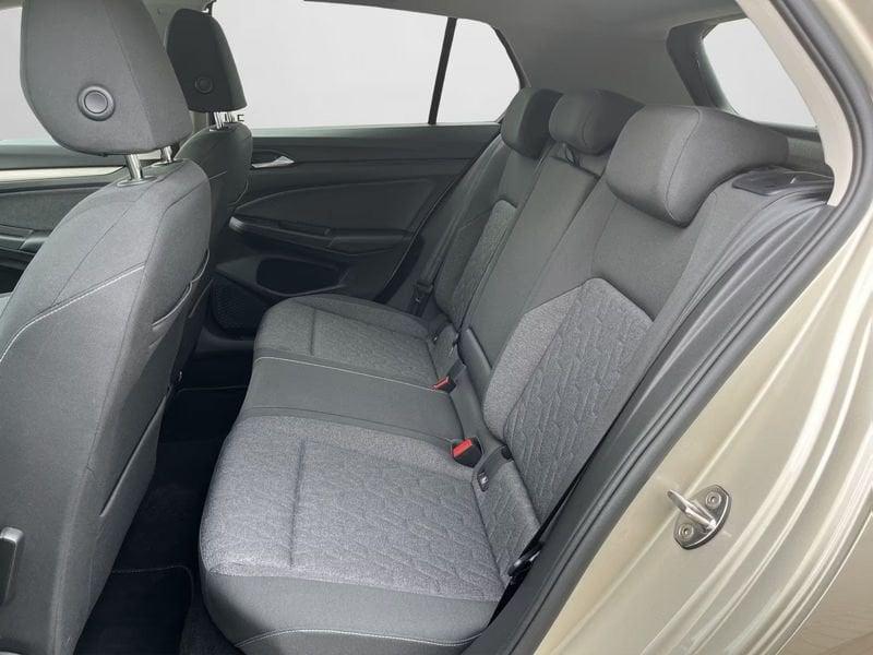 Volkswagen Golf 2.0 TDI DSG SCR MOVE Led 16" ACC Cockpit