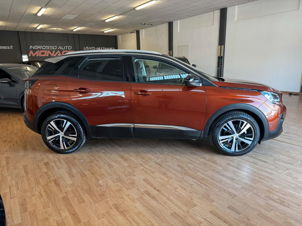 Peugeot 3008 BlueHDi 130cv EAT8 Allure 2020