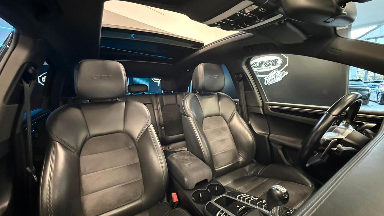 Porsche Macan 2.9 GTS 381CV 2020 TETTO APRIBILE