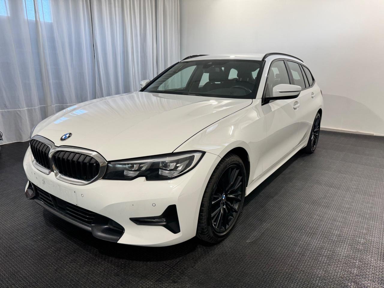 Bmw 320 320d Touring Sport 190CV Automatico