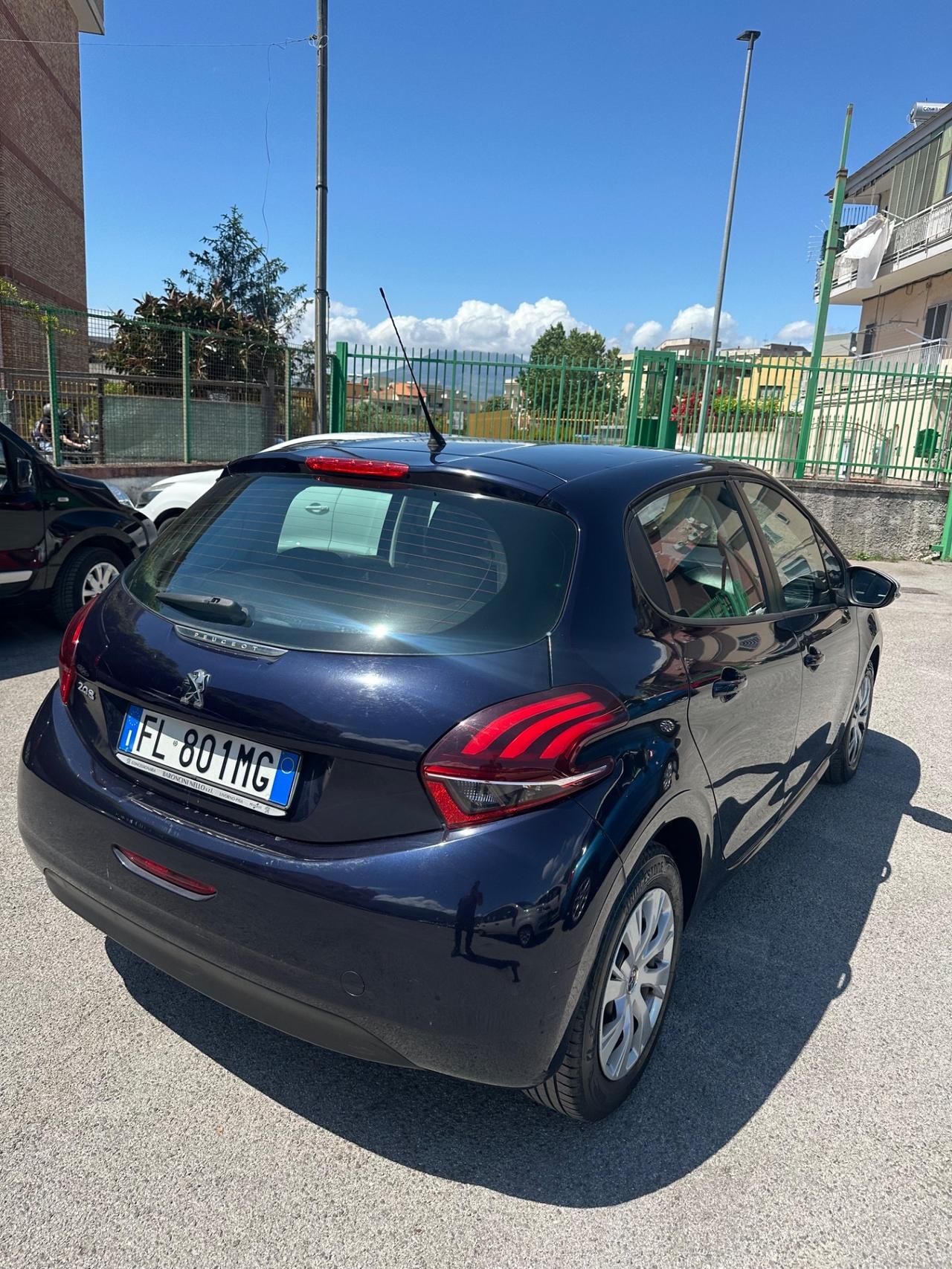 Peugeot 208 BlueHDi 75 5 porte Active
