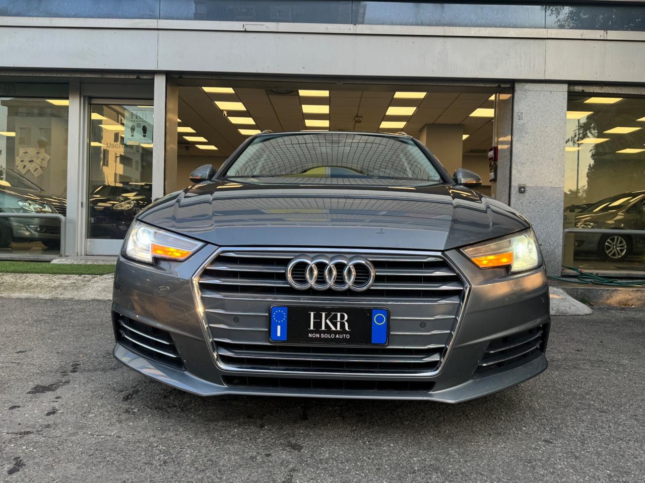 Audi A4 2.0 TDI 150 CV S tronic Business Sport