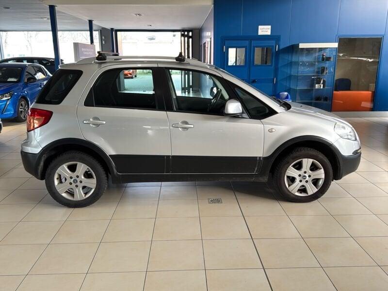 FIAT Sedici EMOTION 1.6 BENZ. 4X4