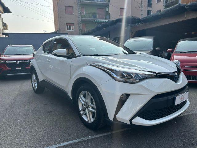 TOYOTA C-HR 1.8 Hybrid E-CVT Active