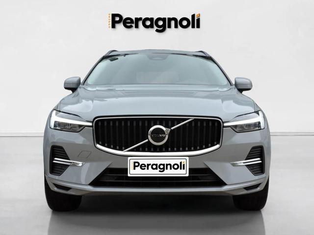 VOLVO XC60 B5 (benzina) AWD Core automatica Aziendale