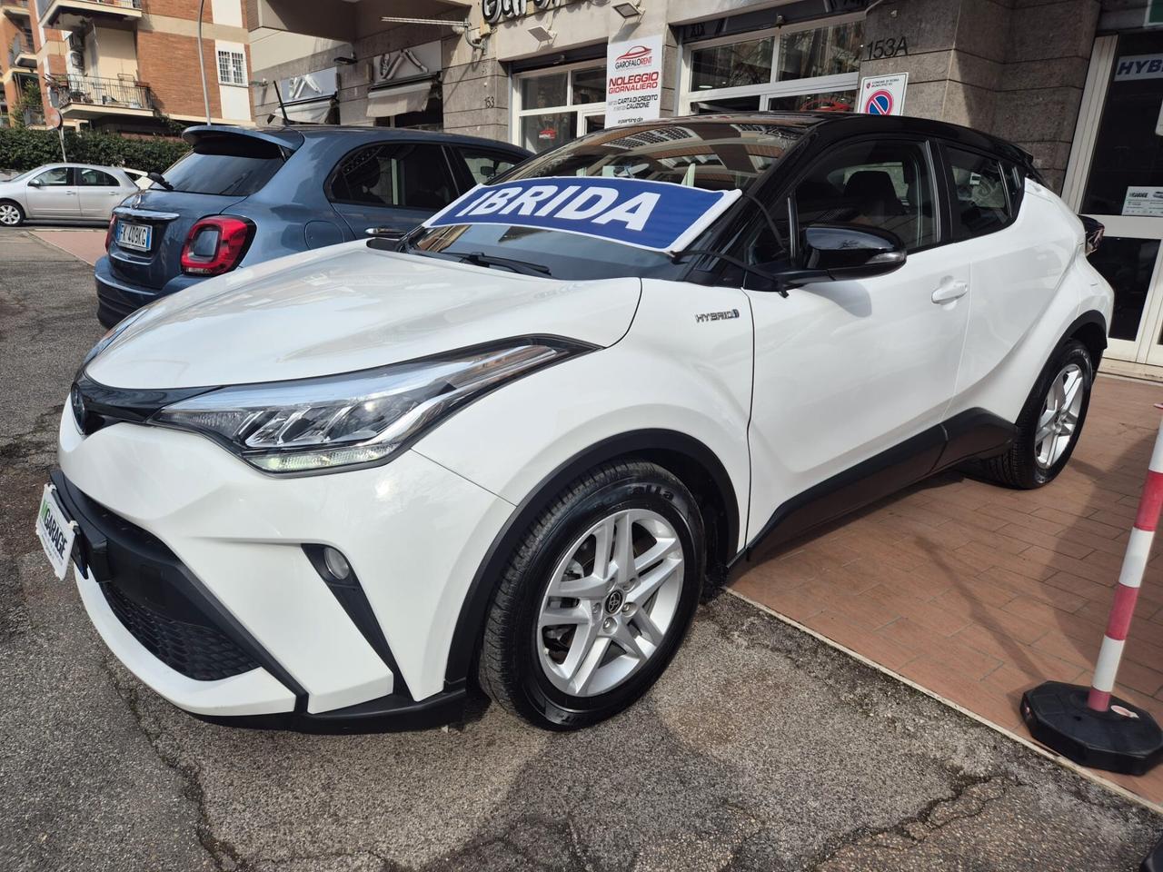 Toyota C-HR 1.8 Hybrid E-CVT Business