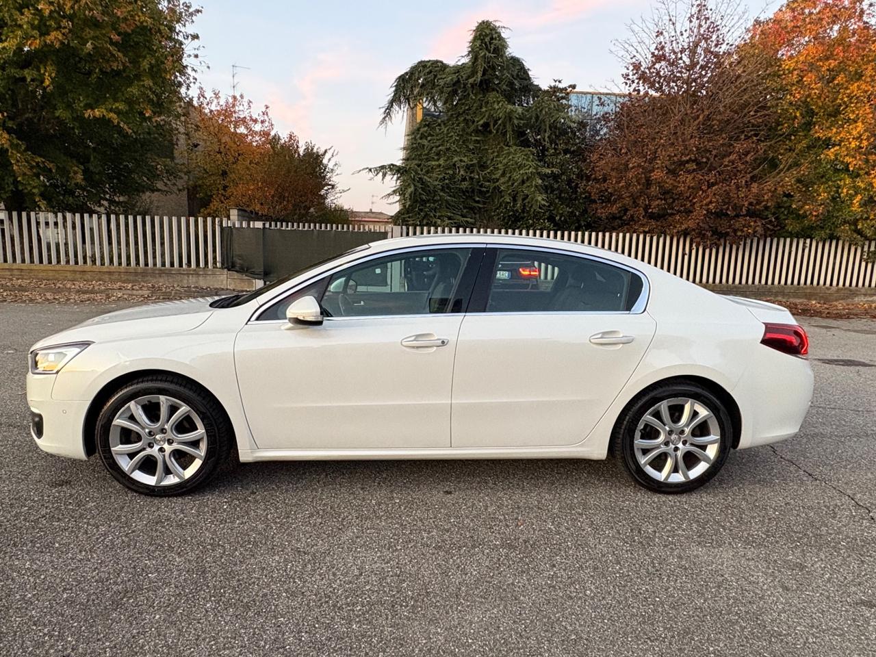 Peugeot 508 Berlina BlueHDi 120 EAT6 2016