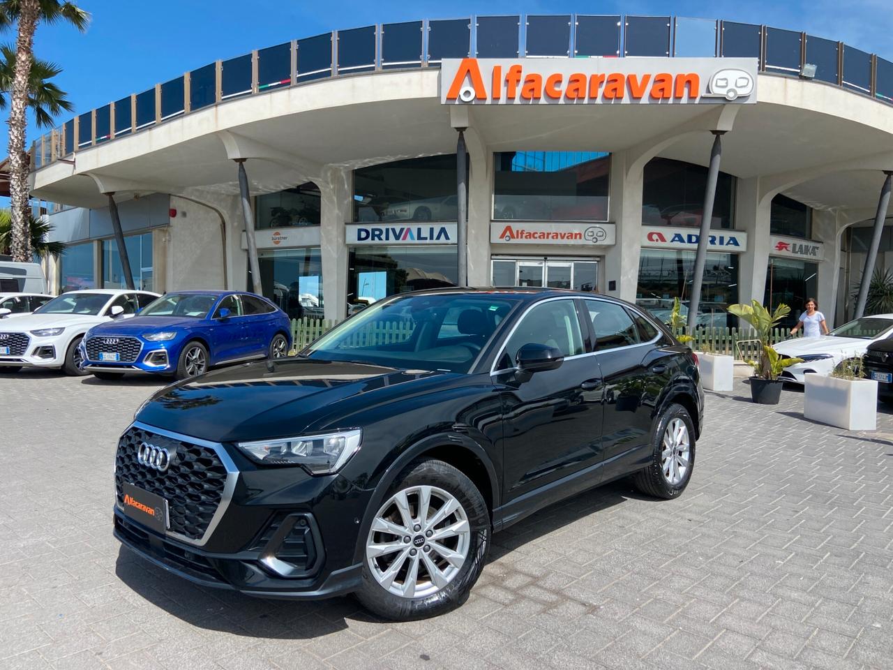 Audi Q3 Sportback 35 1.5 tfsi mhev s-tronic