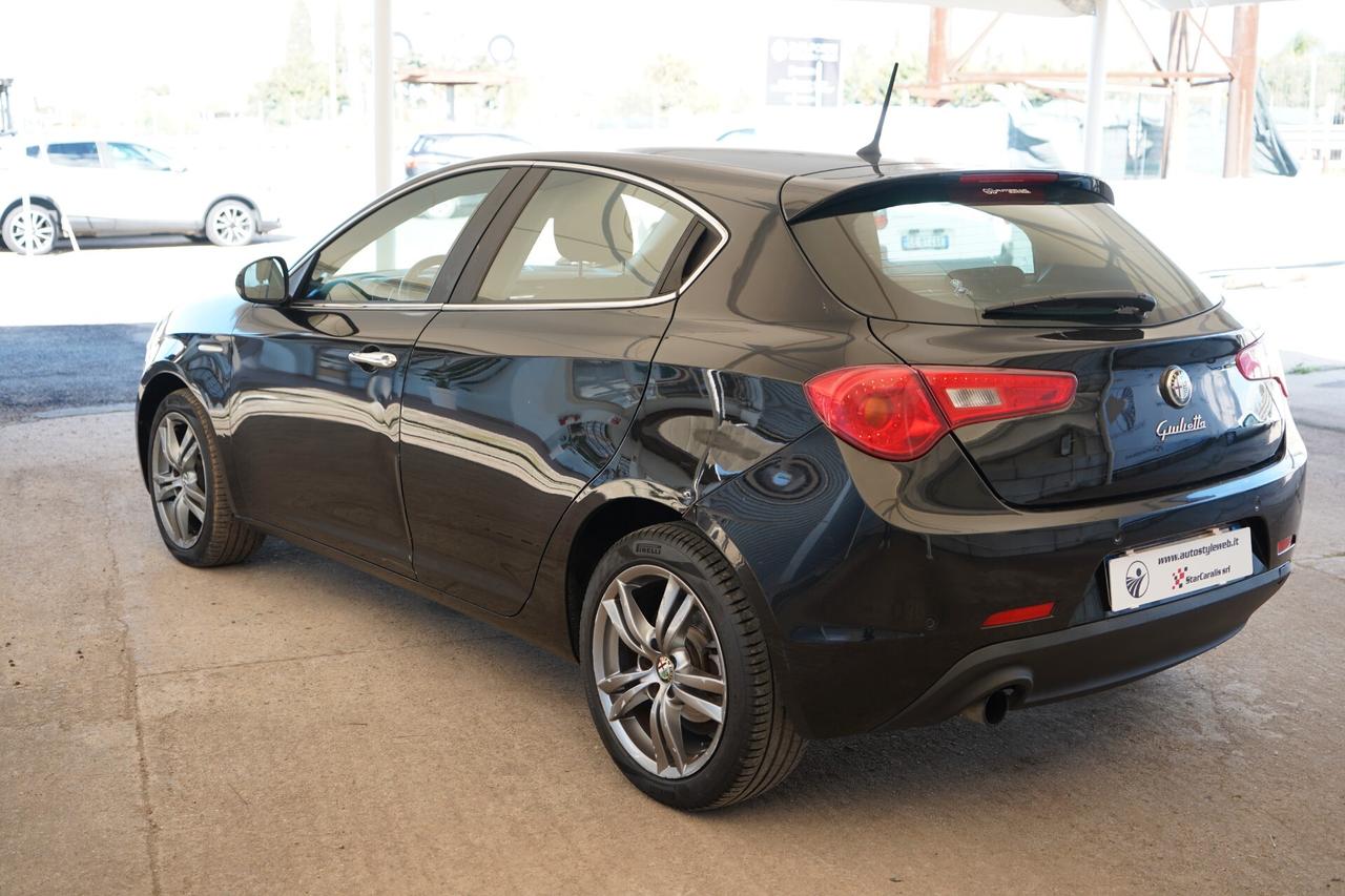 Alfa Romeo Giulietta 1.6 JTDm-2 105 CV Exclusive