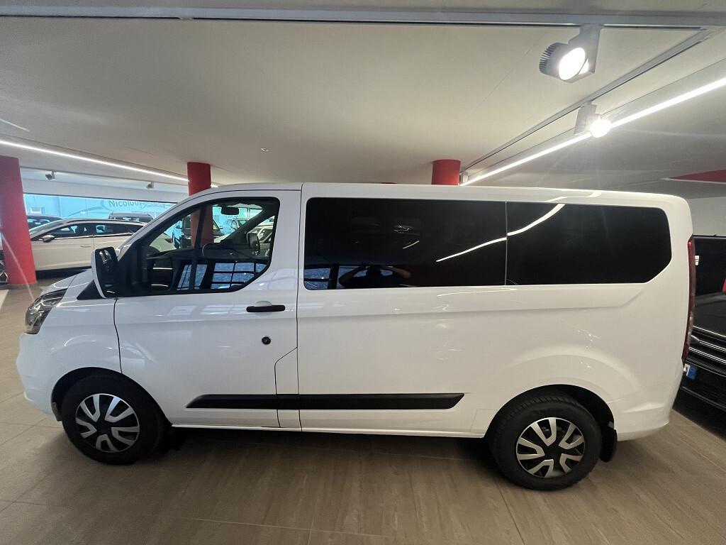 Ford Transit Custom 2.0 TDCI 9posti