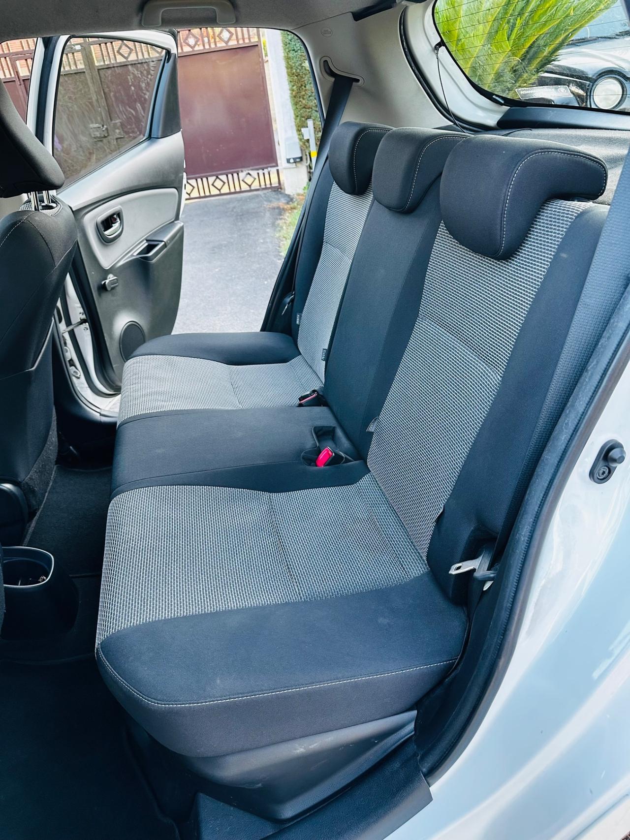 Toyota Yaris 1.5 Hybrid 5 porte Active