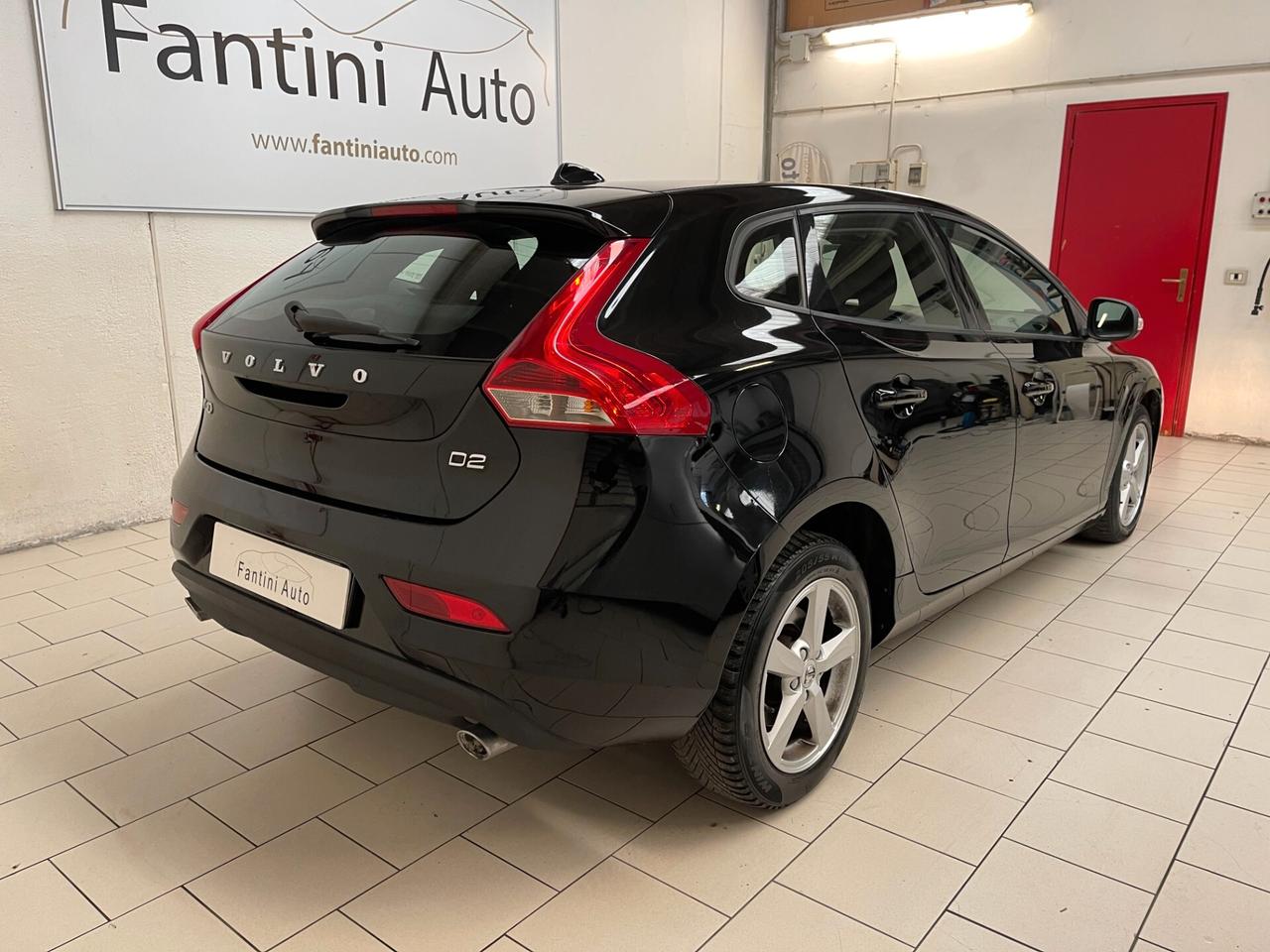 Volvo V40 Business Plus D2 geartronic c.auto-LEGGI SOTTO