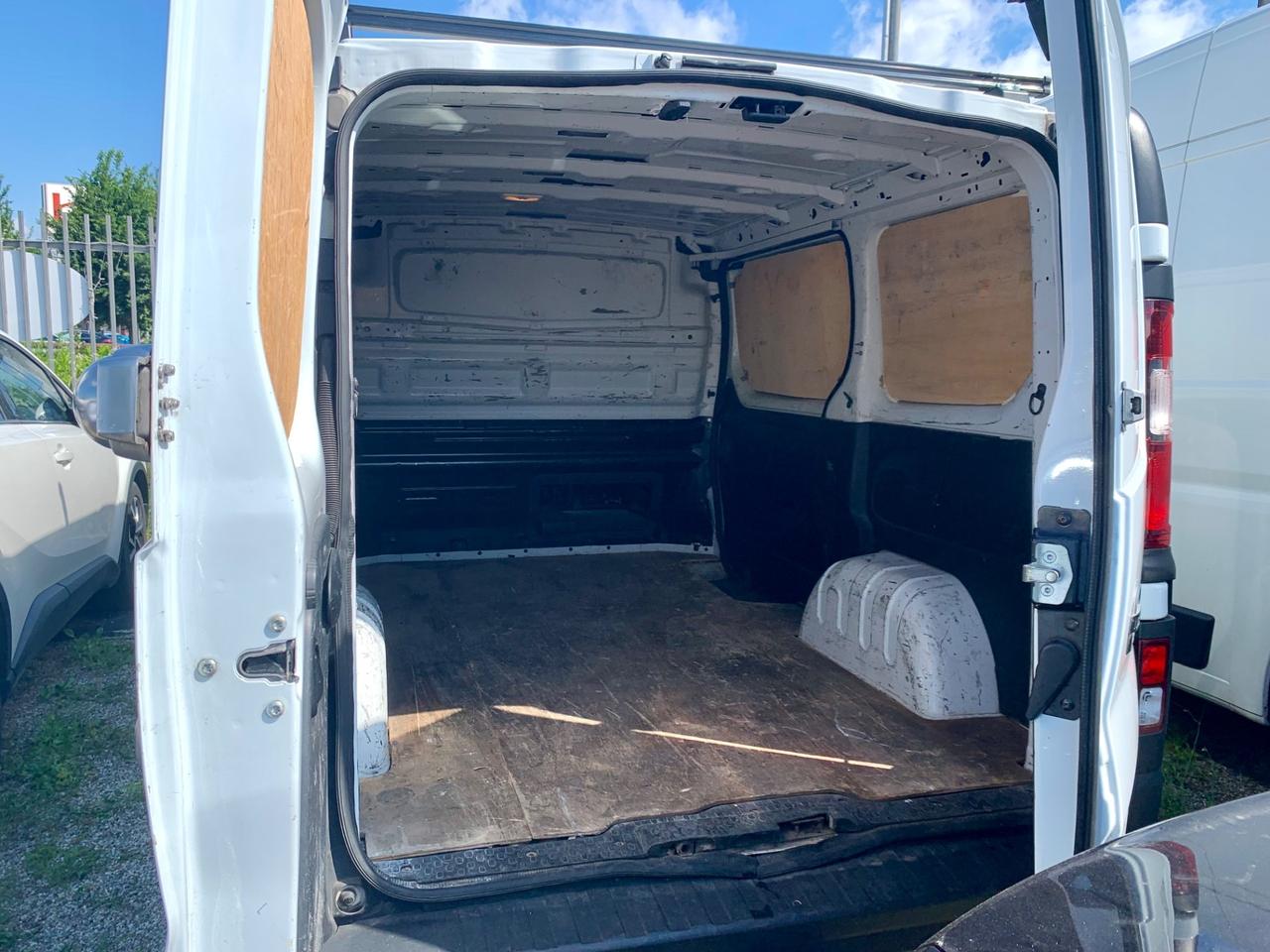 NISSAN NV300 Diesel 1.6 dCi 120CV PC-TN Van