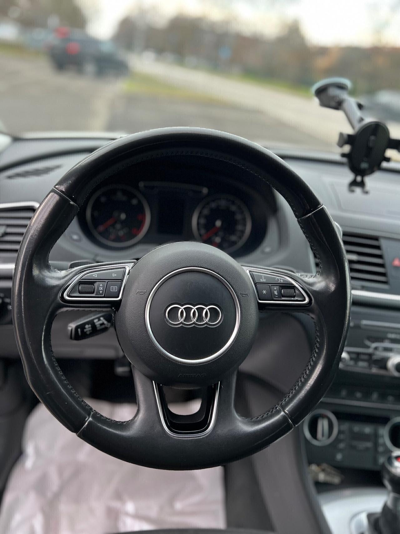 Audi Q3 2.0 TDI 150 CV quattro S tronic Sport