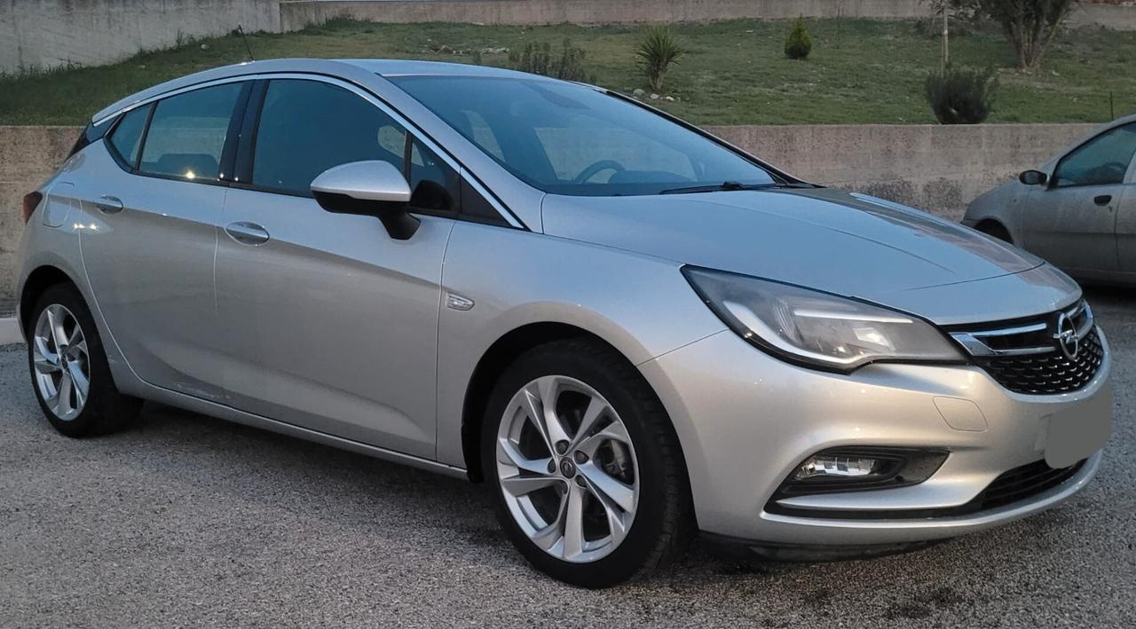 Opel Astra 1.6 CDTi 110CV Start&Stop 5 porte Innovation