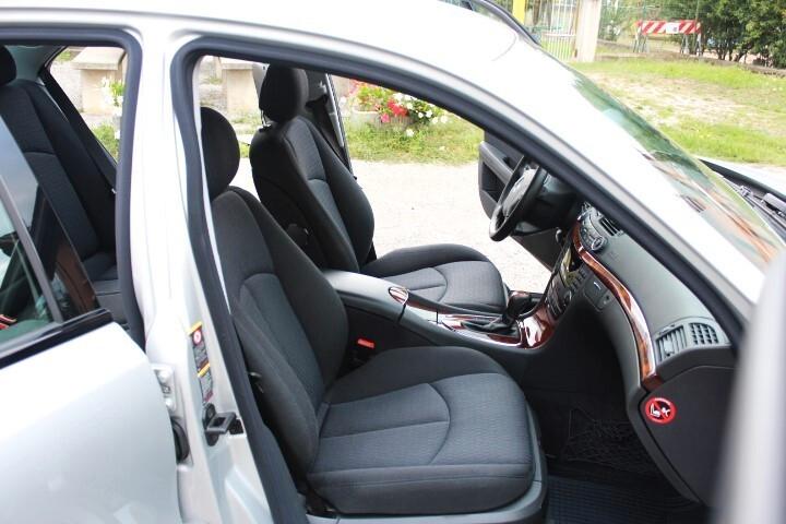 Mercedes-benz E 270 CDI cat Elegance 45.000 KM CERTIFICATI AUTO DA AMATORE PARI NUOVO