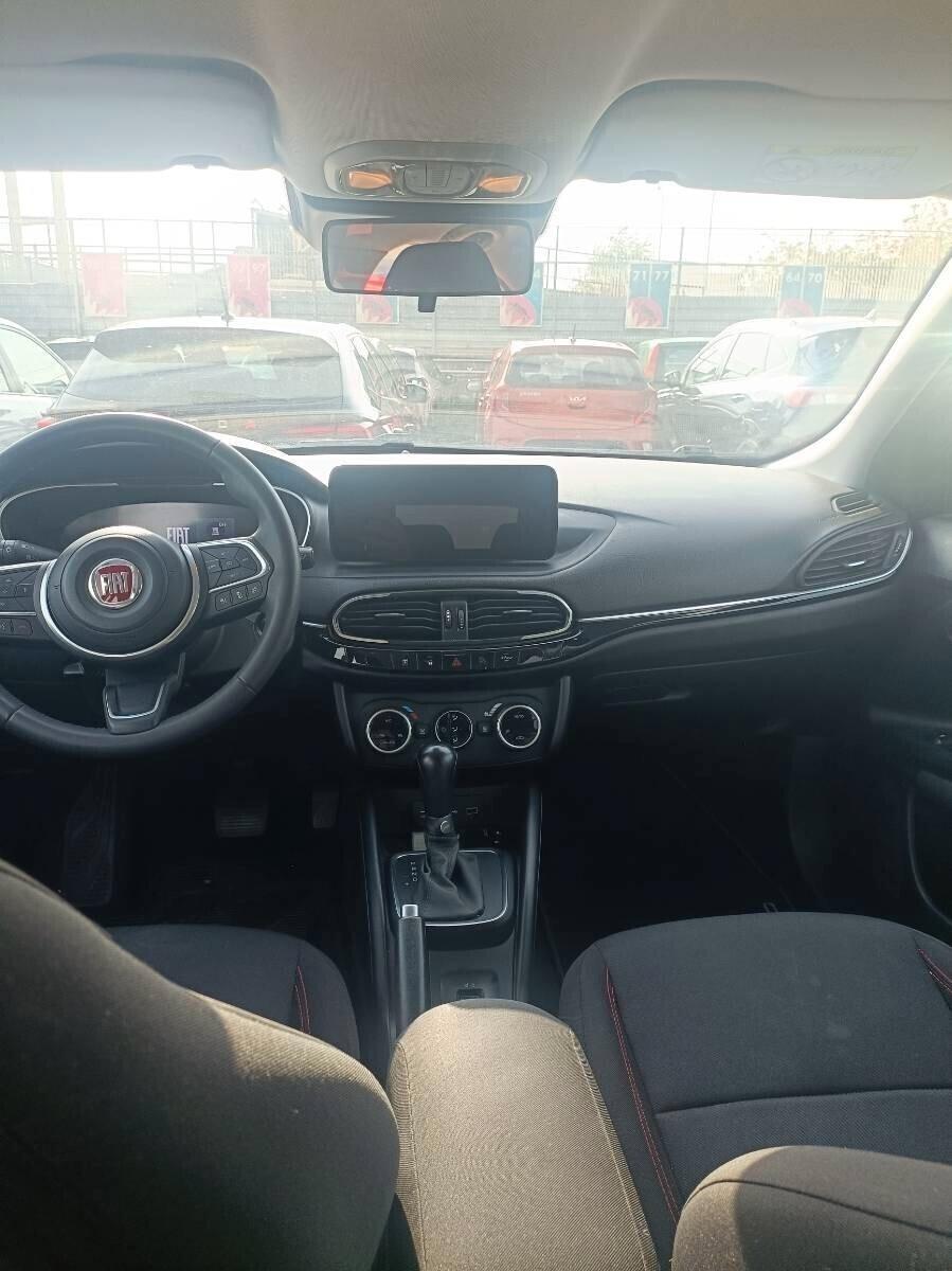 Fiat Tipo 1.5 Hybrid DCT 5 porte