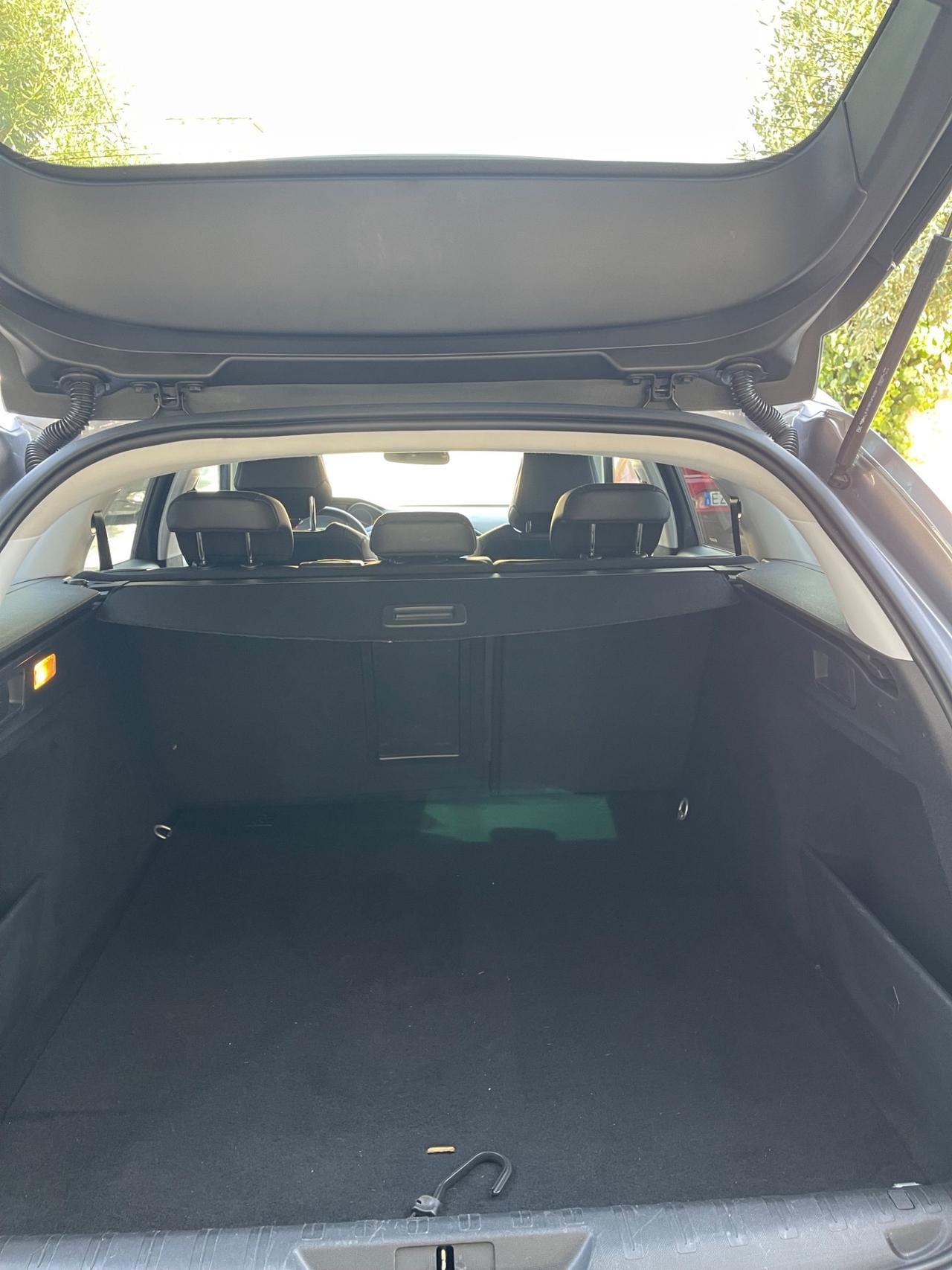 Peugeot 308 BlueHDi 120 S&S EAT6 SW GT Line