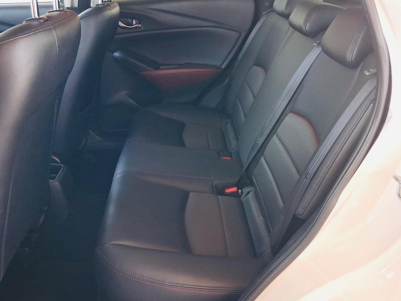 CX-3 1.5L Skyactiv-D Evolve( pari al nuovo ) -unipro-E