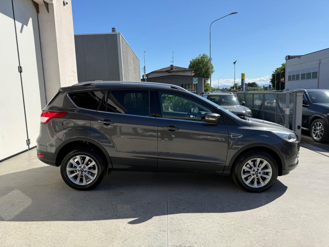Ford Kuga 2.0 TDCI 150 CV S&S 4WD Powershift Titanium