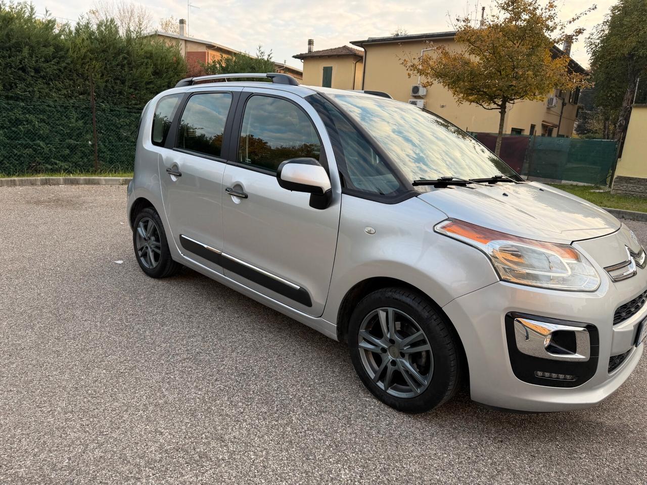 Citroen C3 Picasso 1.6 - NEOP. - 12 MESI DI GARANZIA -