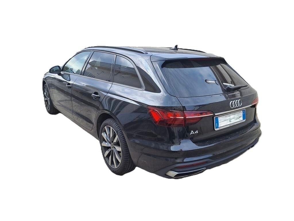 Audi A4 Avant 30 TDI/136 CV S tronic Business Advanced