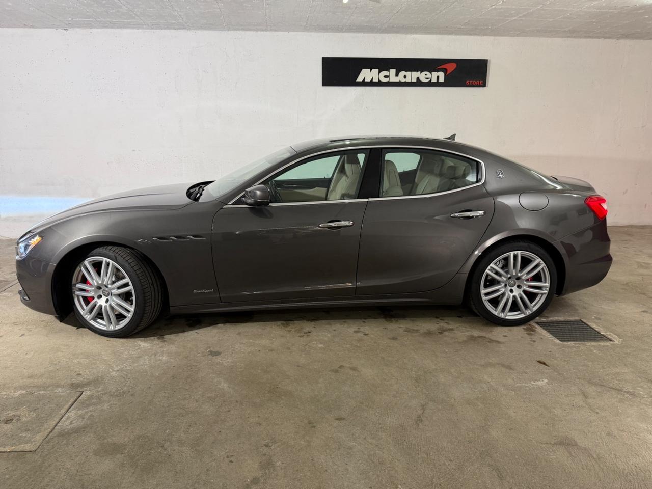 Maserati Ghibli 3.0 V6 Gransport