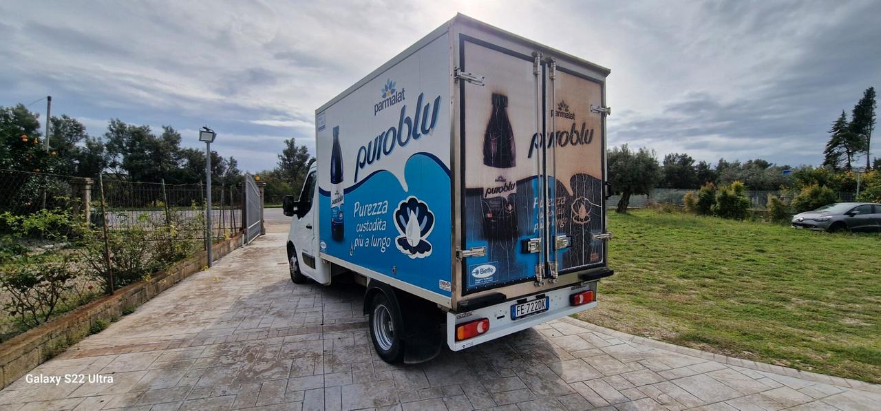 Renault Master T35 2.3 dCi/130 ISOTERMICO