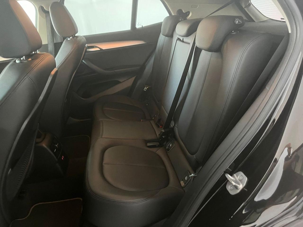Bmw X2 sDrive18d - 690 -