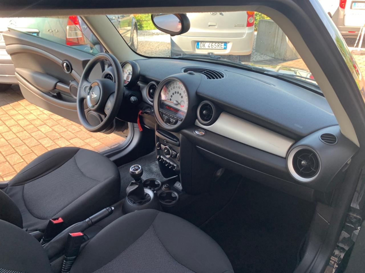 Mini Mini 1.6 16V One (55kW)