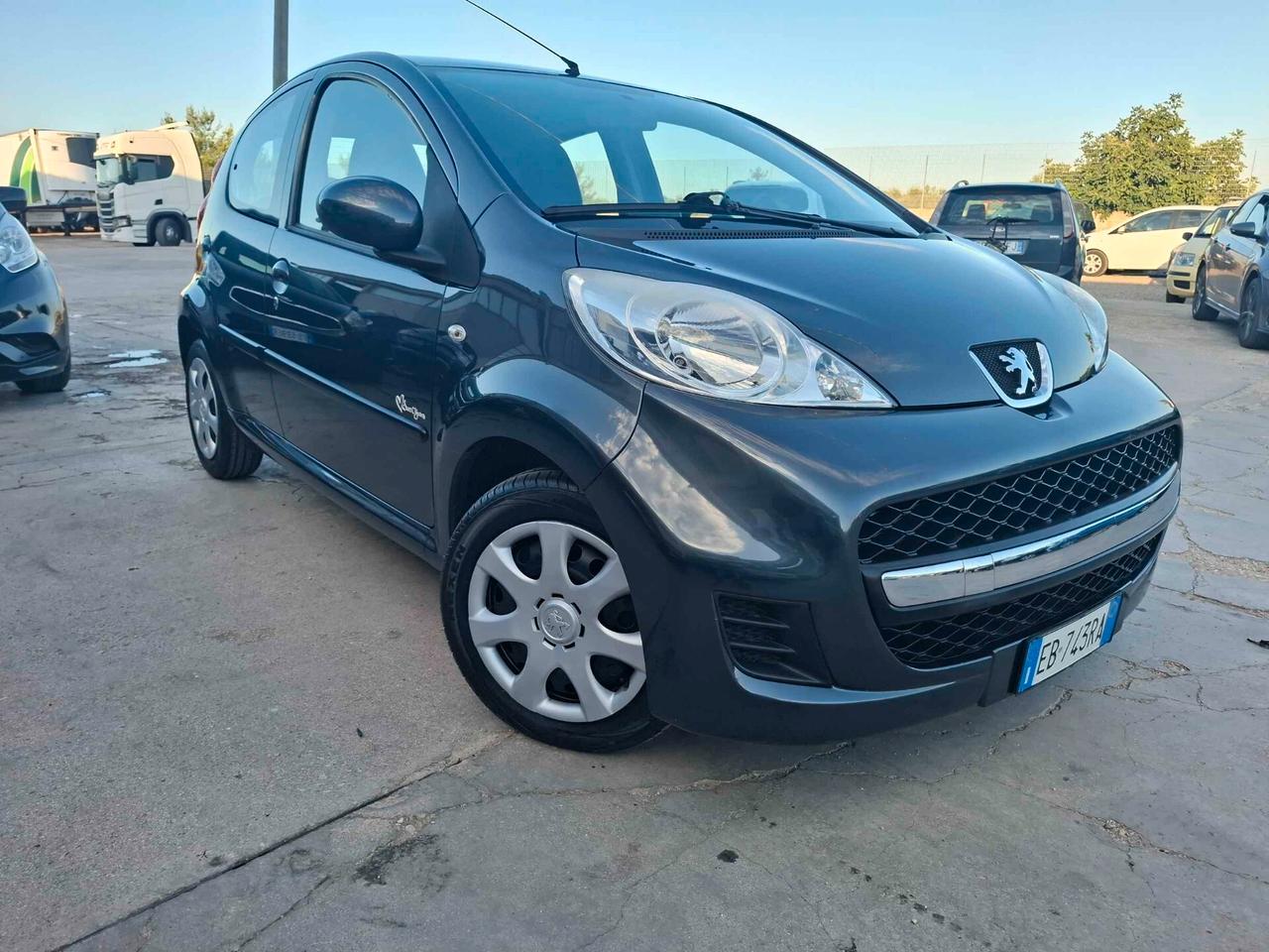 Peugeot 107 1.0 BENZINA SWEET YEARS AUTOMATICA !!!!!!!!!!!