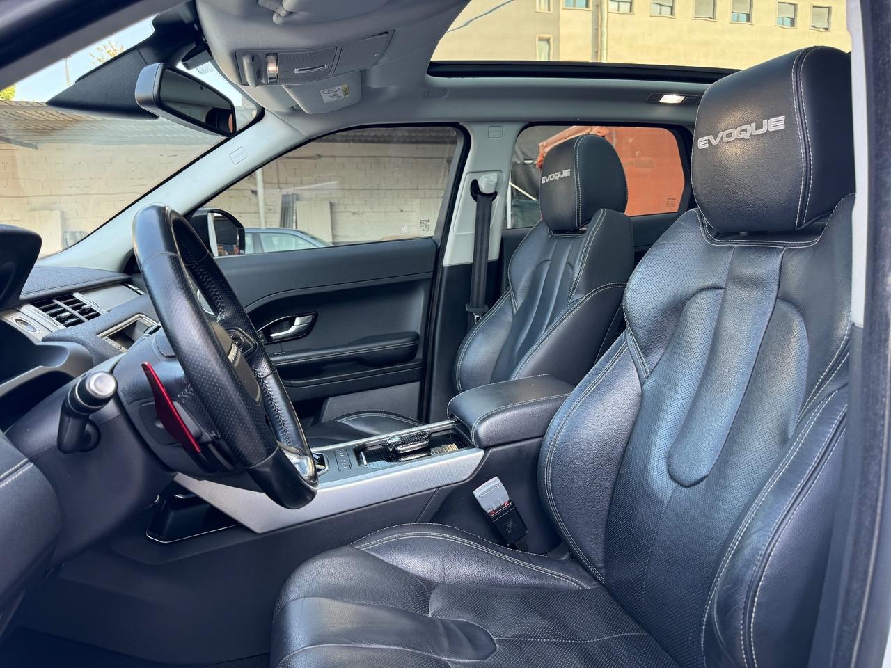 Land Rover Range Evoque 2.2 TD4 5p. Dynamic