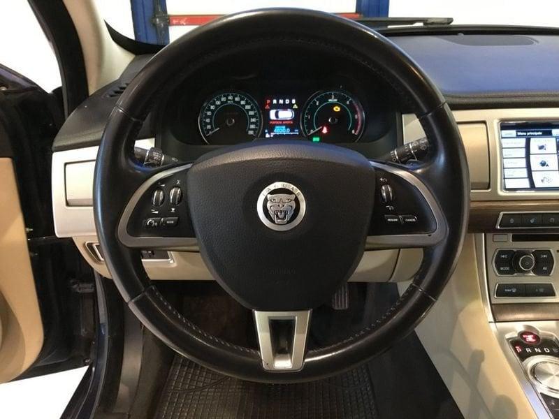 Jaguar XF 2.2D Business Edition Sportbrake