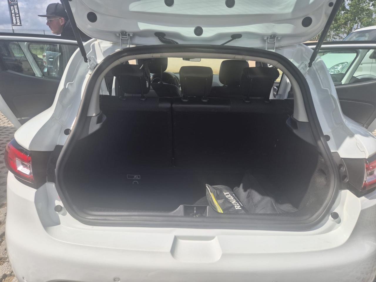 Renault Clio dCi 8V 90 CV 5 porte Moschino Zen