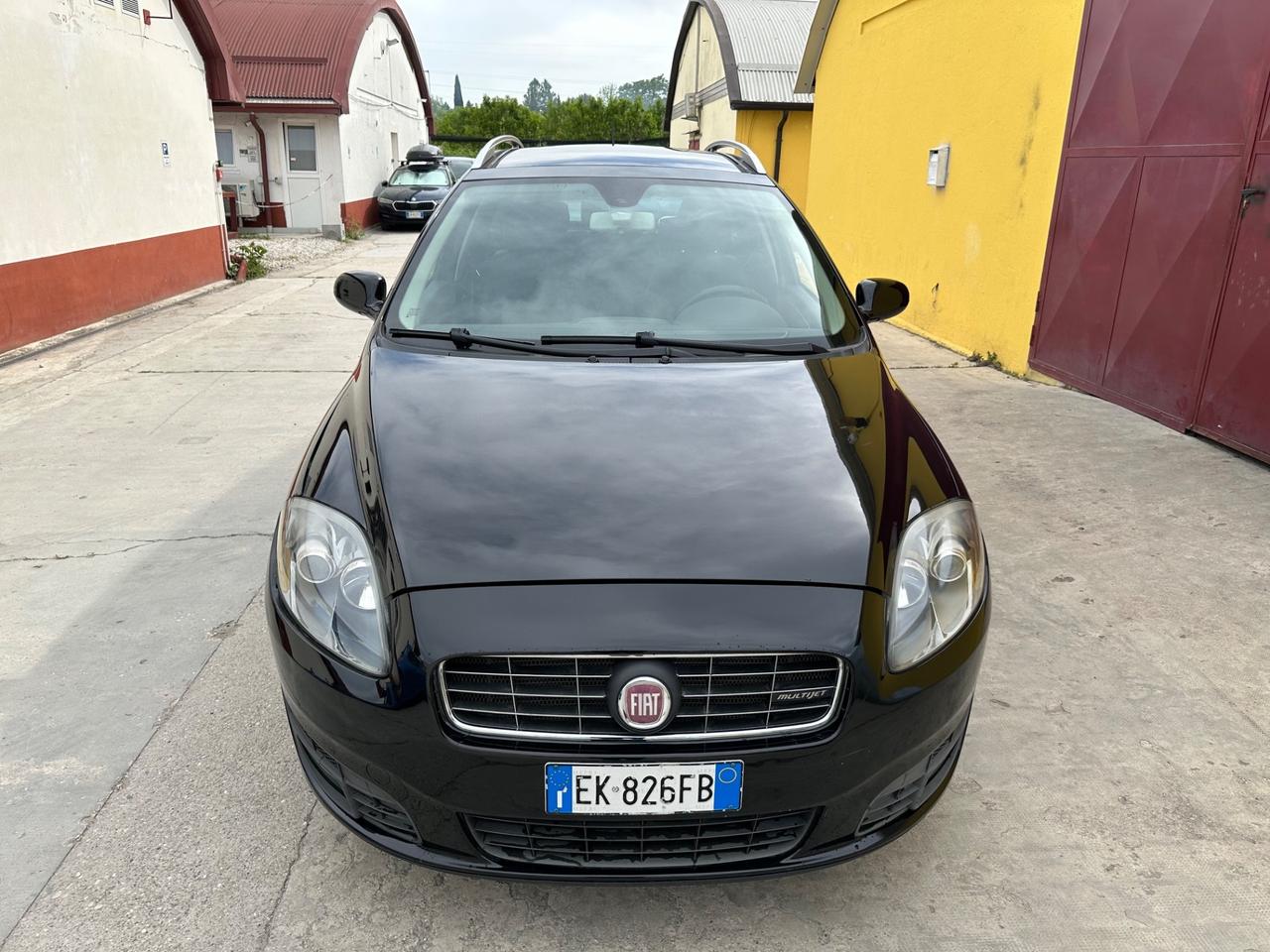 Fiat Croma Fiat Croma 2.4JTD Full Optional
